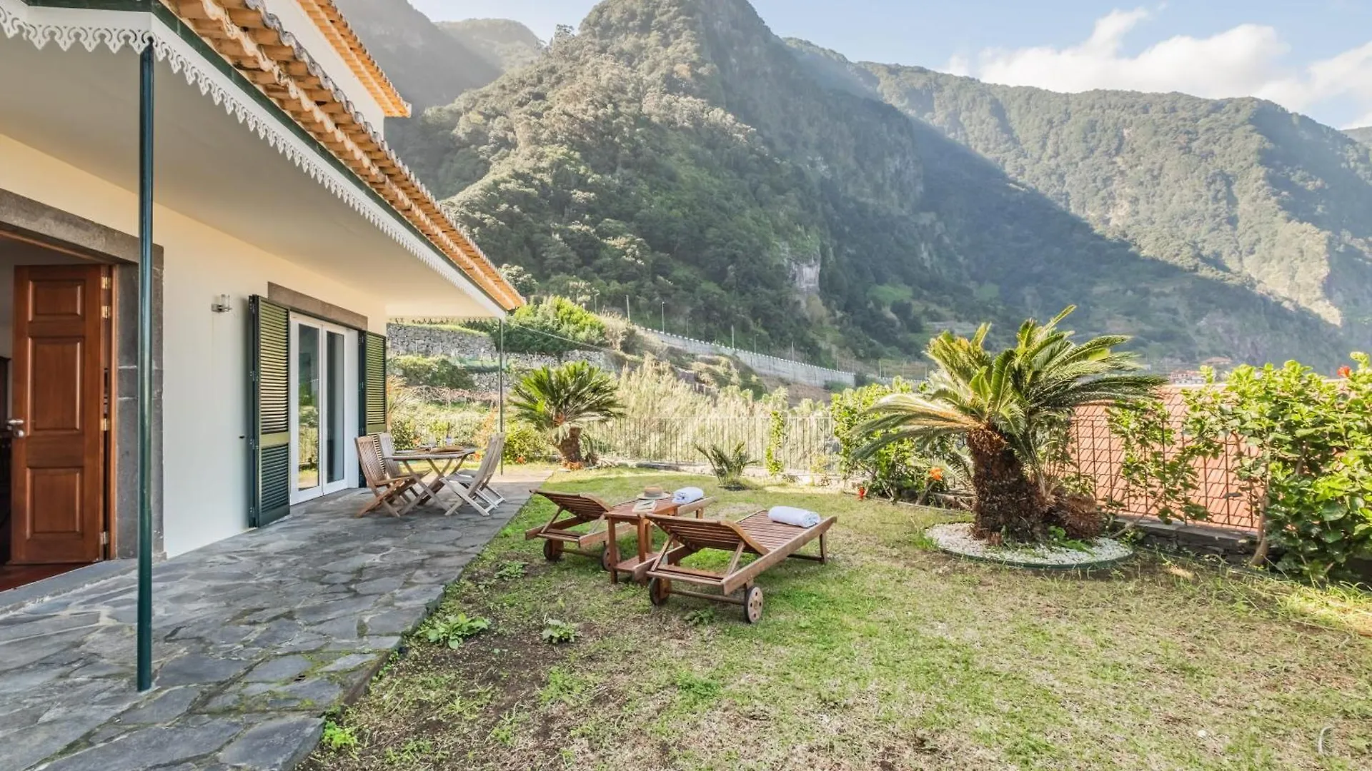Villa Lajesol Seixal  Portugal